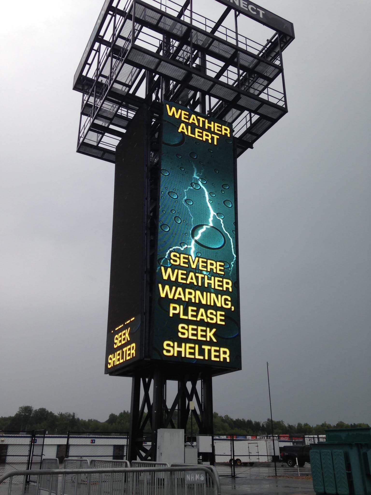 41830009_231876967491209_1777577235989921792_n